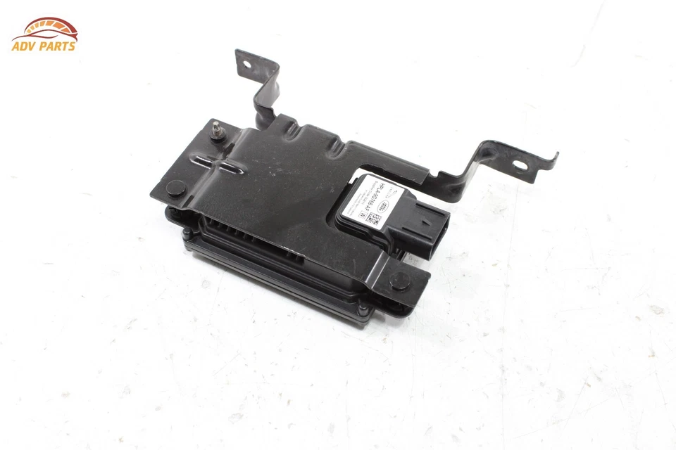 17-20 JAGUAR XE CONTROL DE CRUCERO SENSOR DE DISTANCIA MÓDULO DE RADAR UNIDAD Y SOPORTE OEM Foto 4 de 4