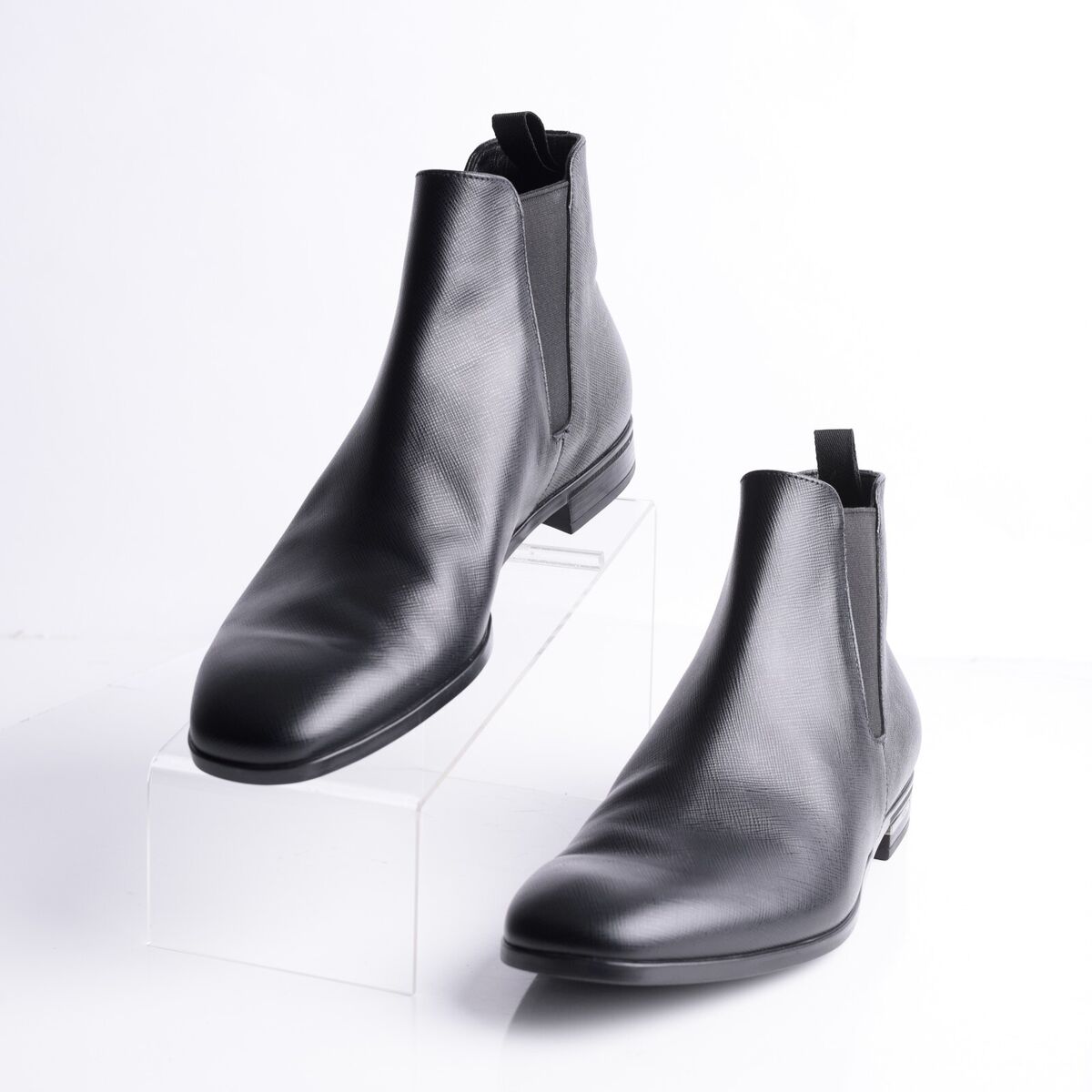 Prada Mens Saffiano Half Chelsea Boots 2TB043 Black Leather Prada Mens Saffiano Half Chelsea Boots 2TB043 Black Leather