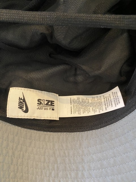 nikelab wet reveal bucket hat