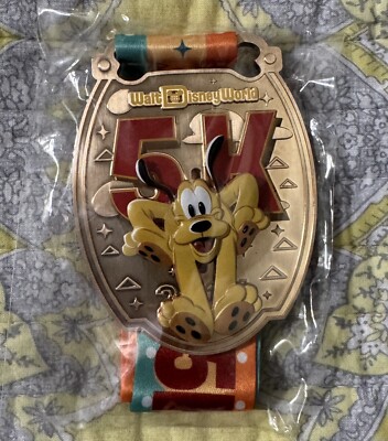 2024 Walt Disney World RunDisney Pluto 5K Finisher Medal FREE SHIPPING!