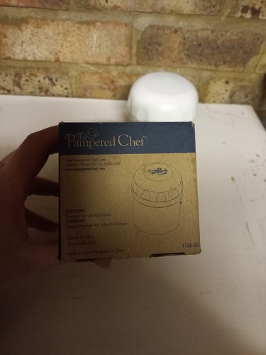 Pampered Chef Spiral And Slice With Box And Instructions 1136-03 - Picture 8 of 10