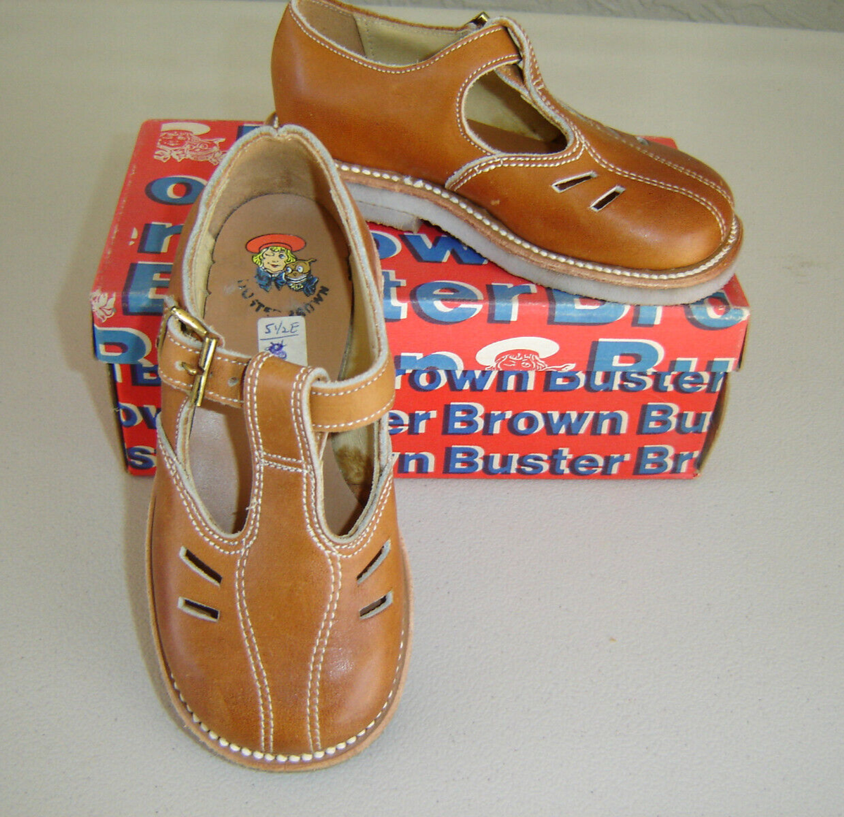Vintage Buster Brown Leather Shoes Size 1/2 Nancy NIB