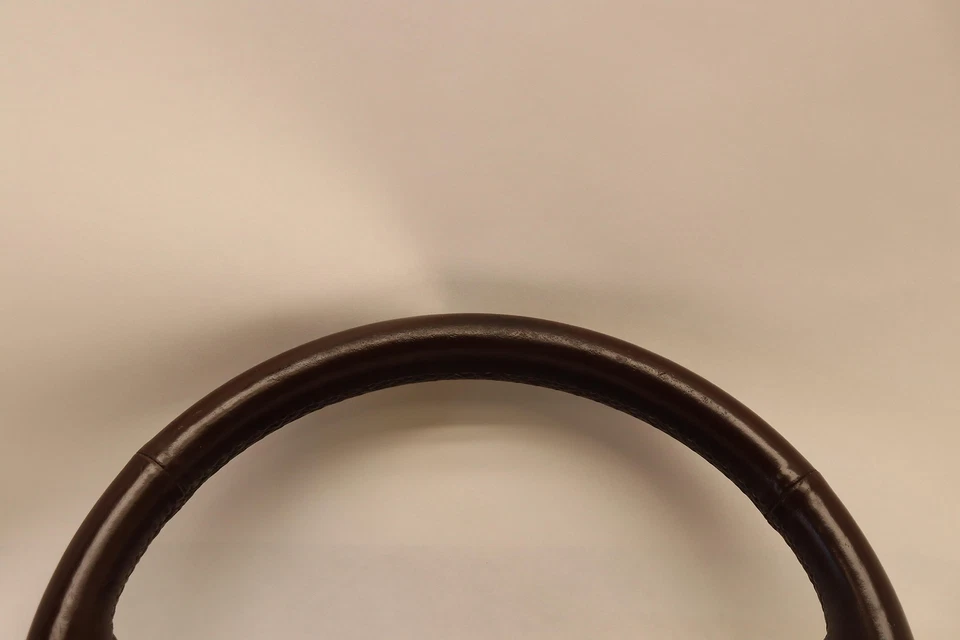 2013-2016 CADILLAC SRX STEERING WHEEL LEATHER BROWN W/ CONTROL SWITCH OEM - Image 2 of 4