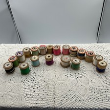 Job Lot of 19 Vintage Dewhurst's Sylko &J & P Coats Wooden Cotton Reels