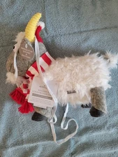 Hallmark Season's Screaming & Fainting Musical Singing  Goat  Novelty Toy Works 