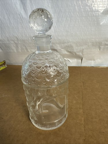 Vintage Guerlain Bee Embossed Clear Glass Perfume Bottle w/ Stopper - Picture 4 of 8