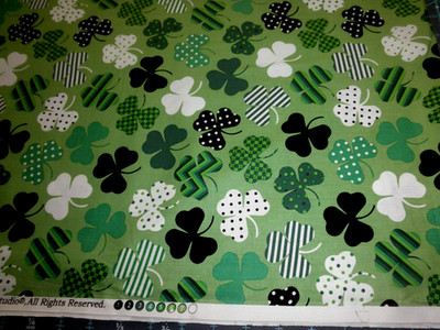 ALL FABRIC $5.00 YD - 1 YARD Green patterned clover cotton fabric 44/45 '' wide