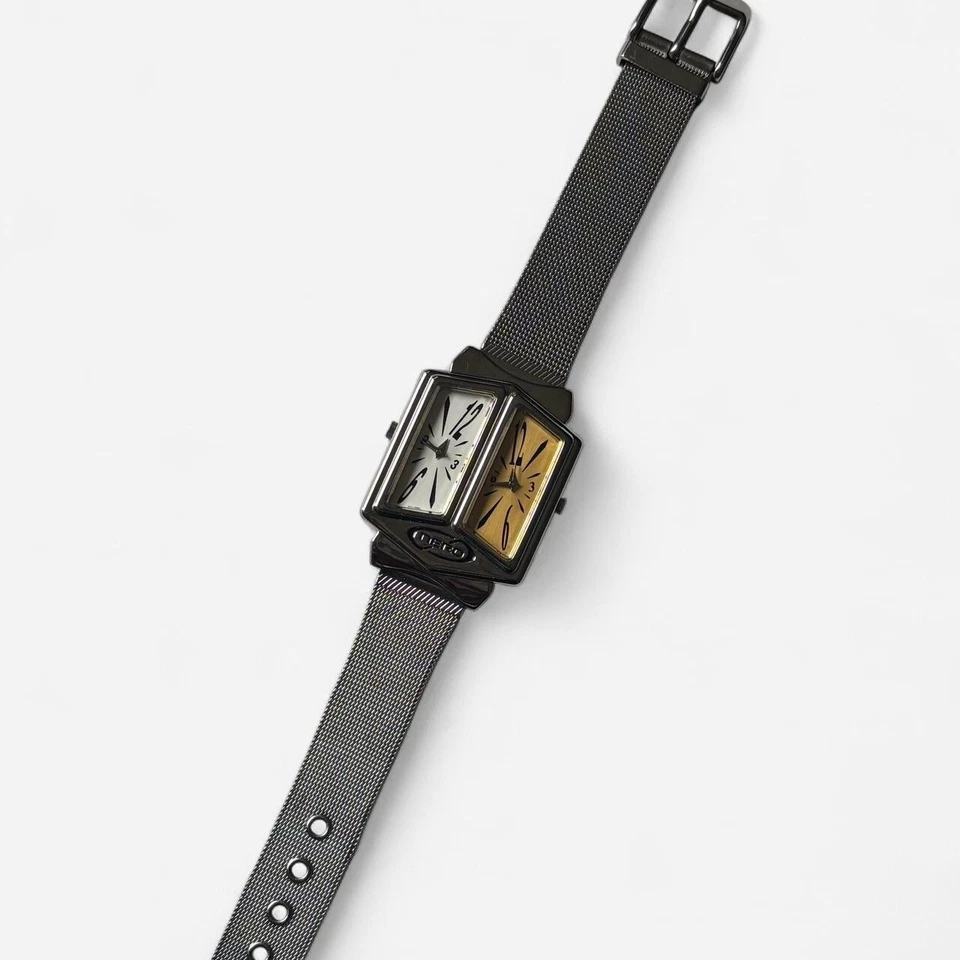 Vintage Japanese Pa-Nero Dual Time Vintage Watch (fully Functioning) - Image 2 of 4