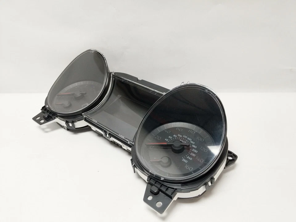 2019-2020 Ford Mustang GT Speedometer Instrument Cluster MPH KR3T-10849-UC - Image 4 of 4