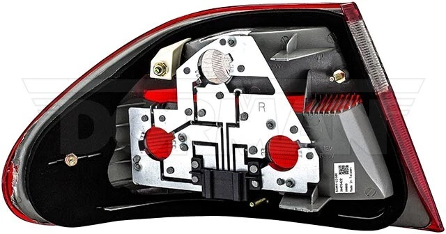 Conjunto de luces traseras Dorman 1611695 para modelos Mercedes-Benz 1998-2003 Foto 2 de 4