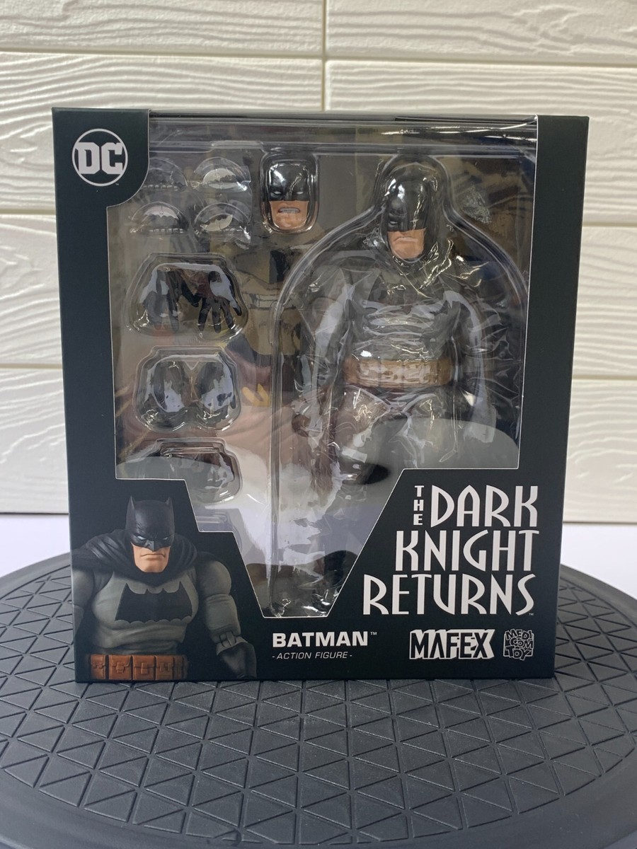 Mafex No106 Batman The Dark Knight Returns Medicom Toy Black 2024