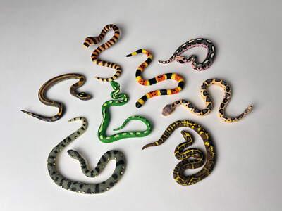 ミニカー snake Lot of 8 Snakes, PV Play Vision Animal Figure 1996 Miniature