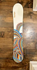 Burton FEELGOOD 152 cm. Womens Ladies Girls Vintage Snowboard. Great condition.