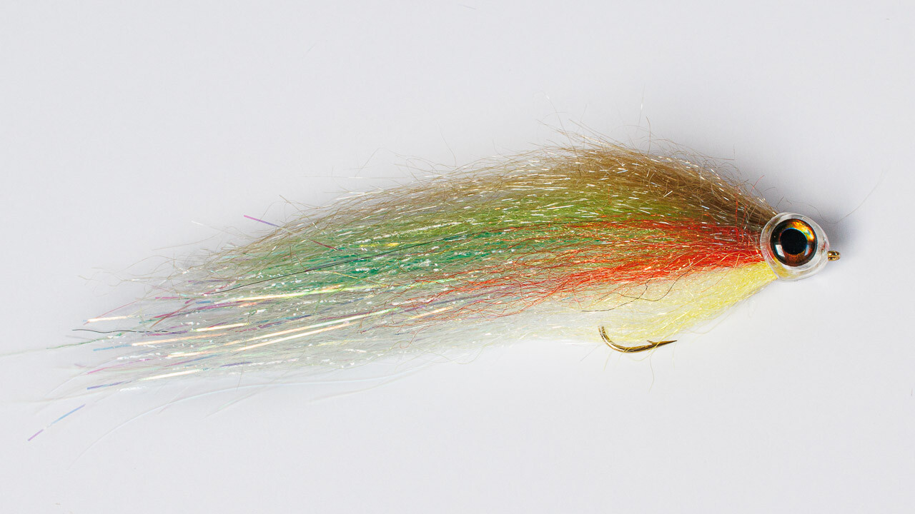 streamer pez depredador verde, oliva