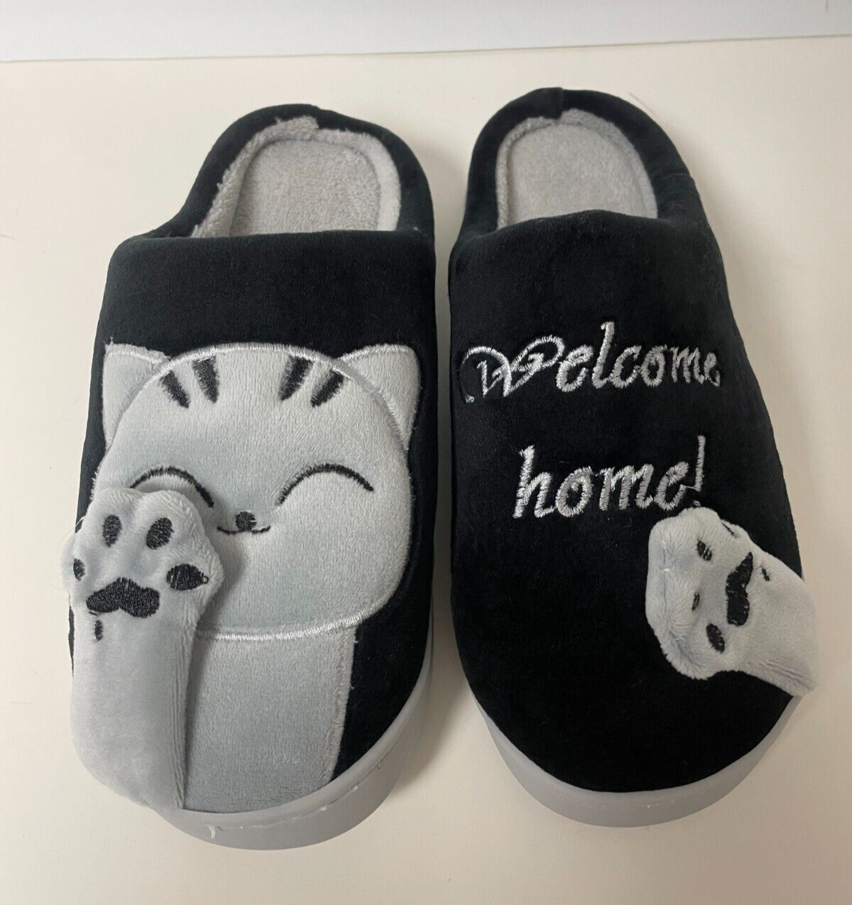 Slippers Black with Gray Kitty Cat Kitten Plush Indoor Cartoon Non-Slip Soft Sl.-image