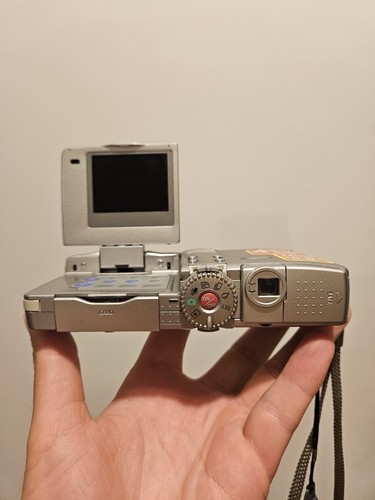 Vintage Ricoh Caplio RR1 4MP Digital Camera X3 Zoom Bundle Great Condition - Picture 13 of 24