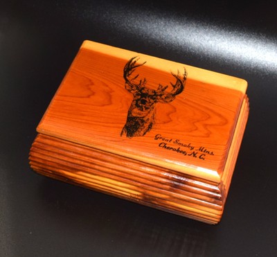 Cedar Deer/Buck Trinket Box Handcrafted Great Smokey Mts, Cherokee, NC Hunter