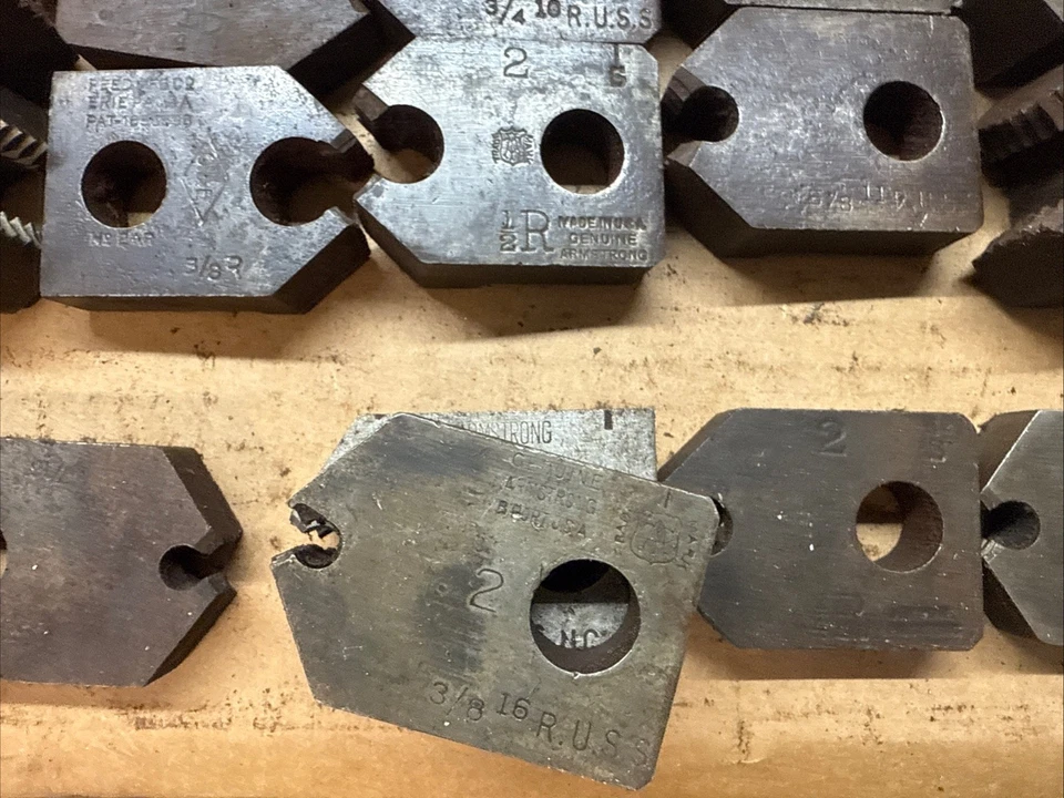 Reed & Armstrong Bridgeport Adjustable Stock Dies Pipe Threader Threading 79 - Image 4 of 4