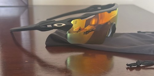 Black Polarized Oakley EV Path -Prizm P Men sunglasses - Imagen 3 de 3
