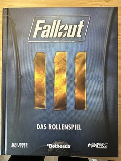 Fallout Das Rollenspiel Grundregelwerk vollfarbig 431 Seiten neuwertig