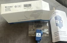wenglor U1KT001 Reflex Sensor Rectangular 30-400mm DC PNP 100mA inc BEF-SET-01