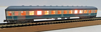 MINITRIX 3132 N D-Zug-Wagen 2.Kl. blau beige der DB beleuchtet