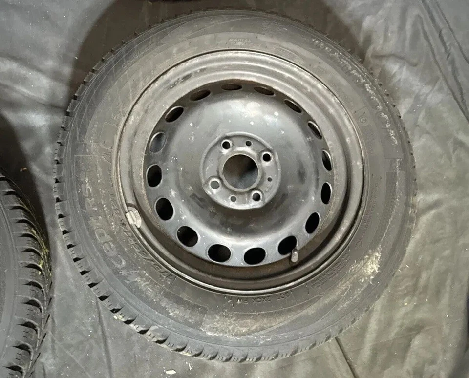 Original Fiat 500 Winterkompletträder  Stahl Schwarz 14 Zoll KBA 44550 - Bild 4 von 4