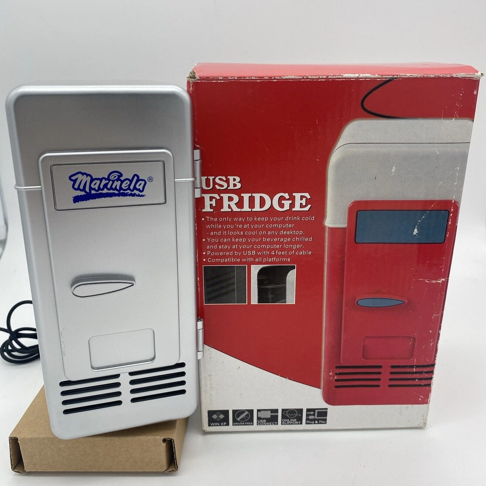 Mini MarinelaUSB-Powered Fridge Cooler for Beverage Drink Can in Cubicle fridge
Opens in a new windo