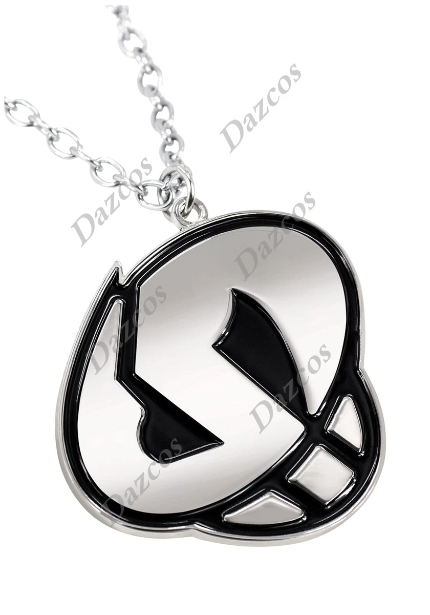 Team skull hotsell necklace