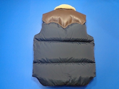 Rocky Mountain Featherbed Christy Down Vest Size 40 Navy Made in Japan - Picture 2 of 6