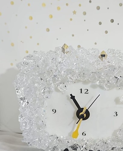 Marcus Garvey Resin Clock β Handmade with Glass Crystals & Gold Gems one off - Picture 2 of 6