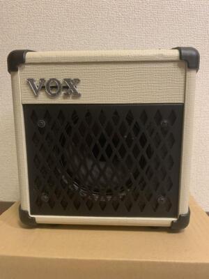 VOX MINI5 Rhythm Pattern Modeling Amplifier Ivory Battery Powered 6AA for Guitar