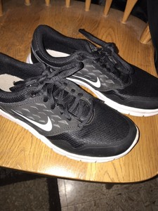 nike orive women's athletic shoes