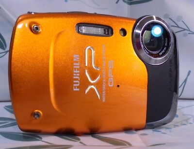 【値下げ！】FUJI FILM FinePix XP FINEPIX XP30 Fuji Film FinePix XP30,Waterproof,14MP,2.7in,5x EXC from JAPAN