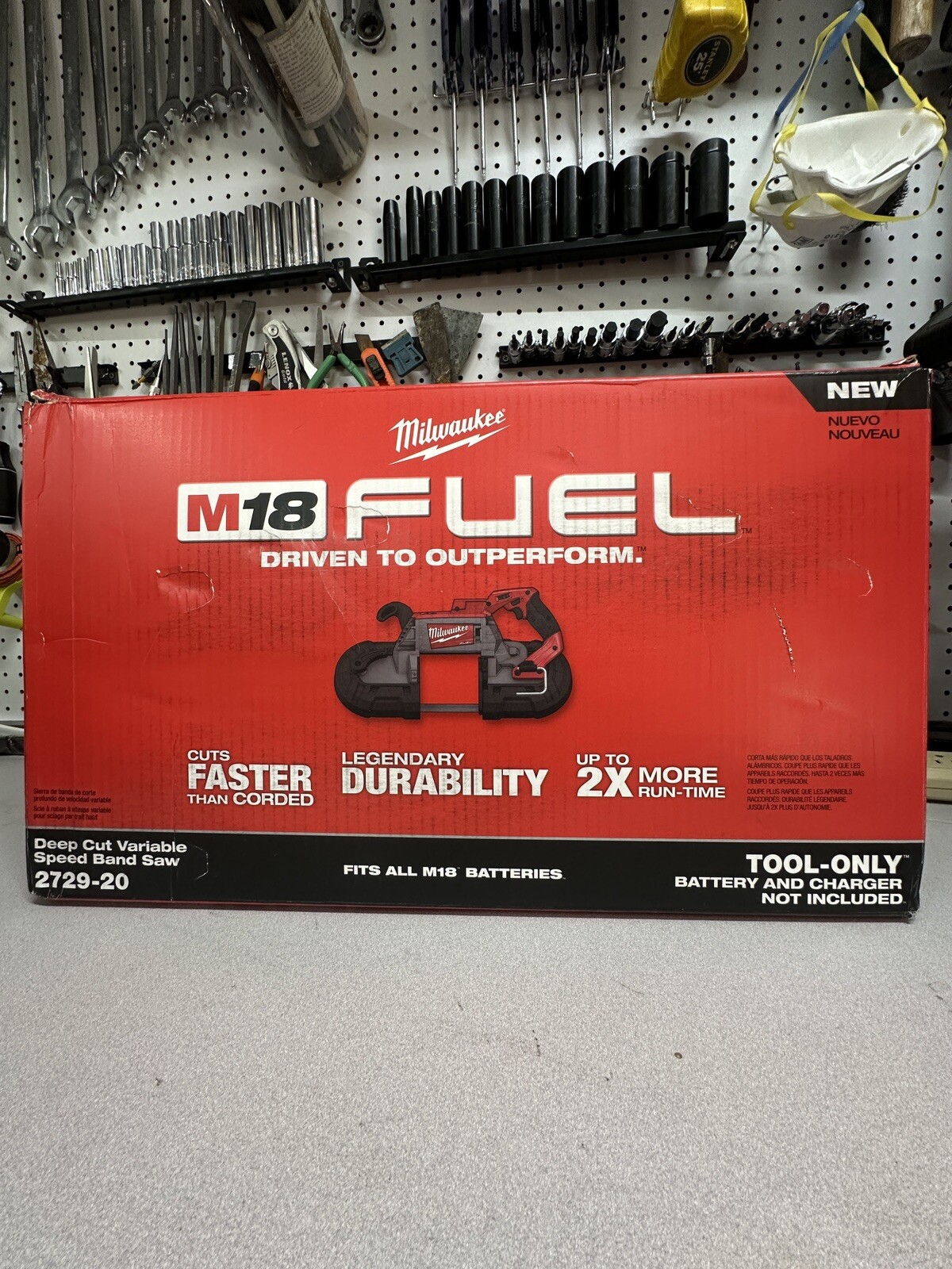 Milwaukee NEW IN BOX 2729-20 FUEL Brushless Deep Cut Band Saw Variable M18 Volt