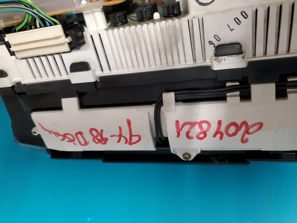 Land Rover Discovery Cluster 1994 1995 1996 1997 1998 velocímetro  Foto 3 de 4