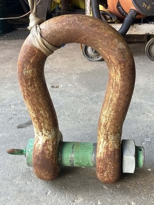 Van Beest HD8GP Bolt, Nut, & Pin Anchor Shackle 3-3/4'' WLL 120 Ton RFID, 120T