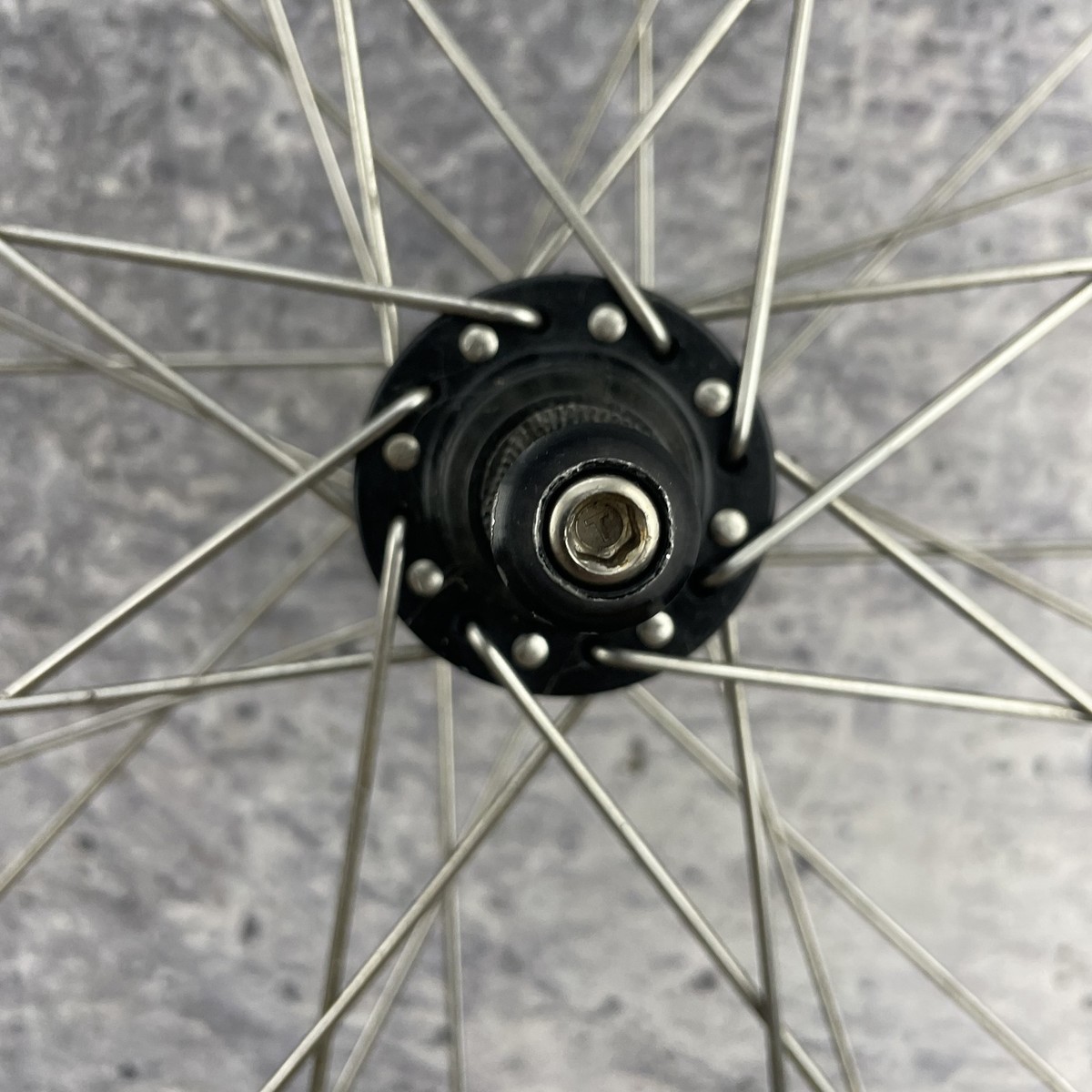 シマノ DEORE M530 700c 135 mm ホイール ブルーラグ 【公式通販】
