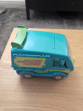 Scooby Doo Mystery Machine Van