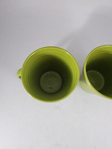 Rachael Ray Double Ridge Solid Green Coffee/Tea Mugs Set of 2 - Picture 4 of 17