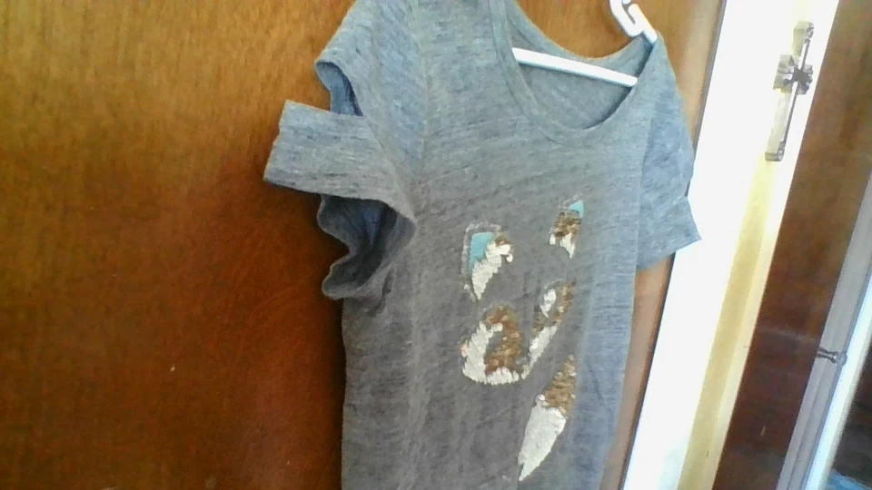 Linda Camiseta Mapache Lentejuelas Justice Girls Talla 8 Divertida Abertura Corta Slv Caminata Campamento Foto 4 de 4