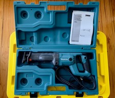 Makita Recipro Saw, 11 Amp, JR3050T/JR3050TZ