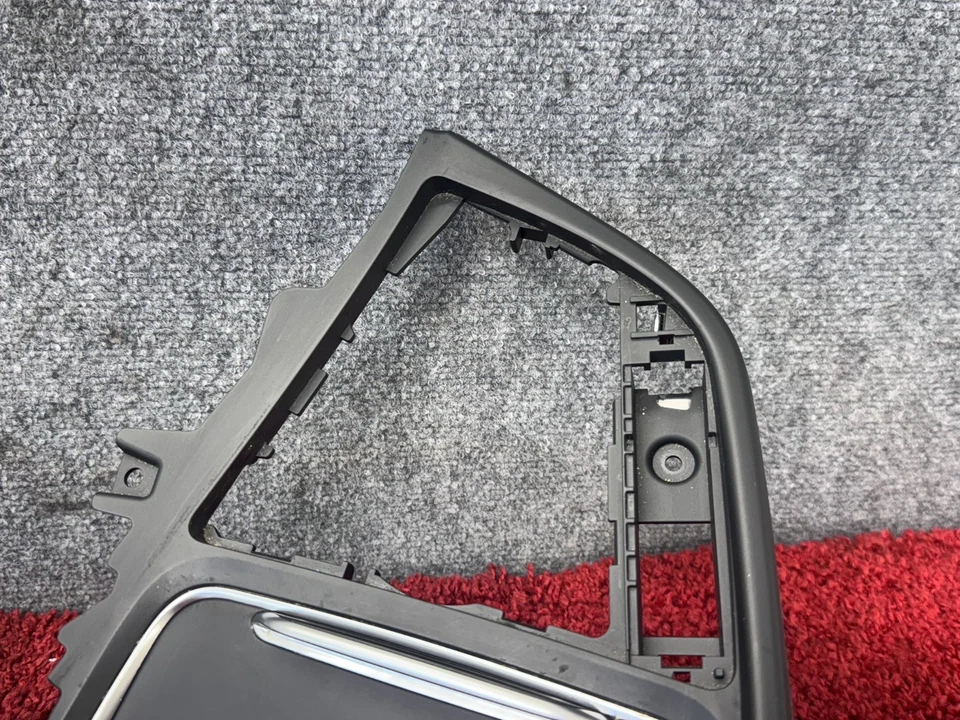 BMW F30 F36 F33 F32 LCI CONSOLA CENTRAL DELANTERA CUBIERTA DESLIZANTE PORTAVASOS OEM 63k Foto 2 de 4