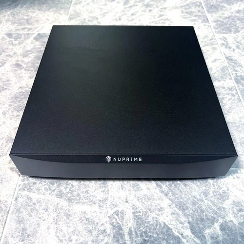 Excellent condition NuPrime STA-9 power amplifier