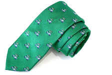 VINEYARD VINES MARTHA'S MEN'S NECK Tie W: 2 1/2 " BY L: 60 " MADE IN USA "NEW"