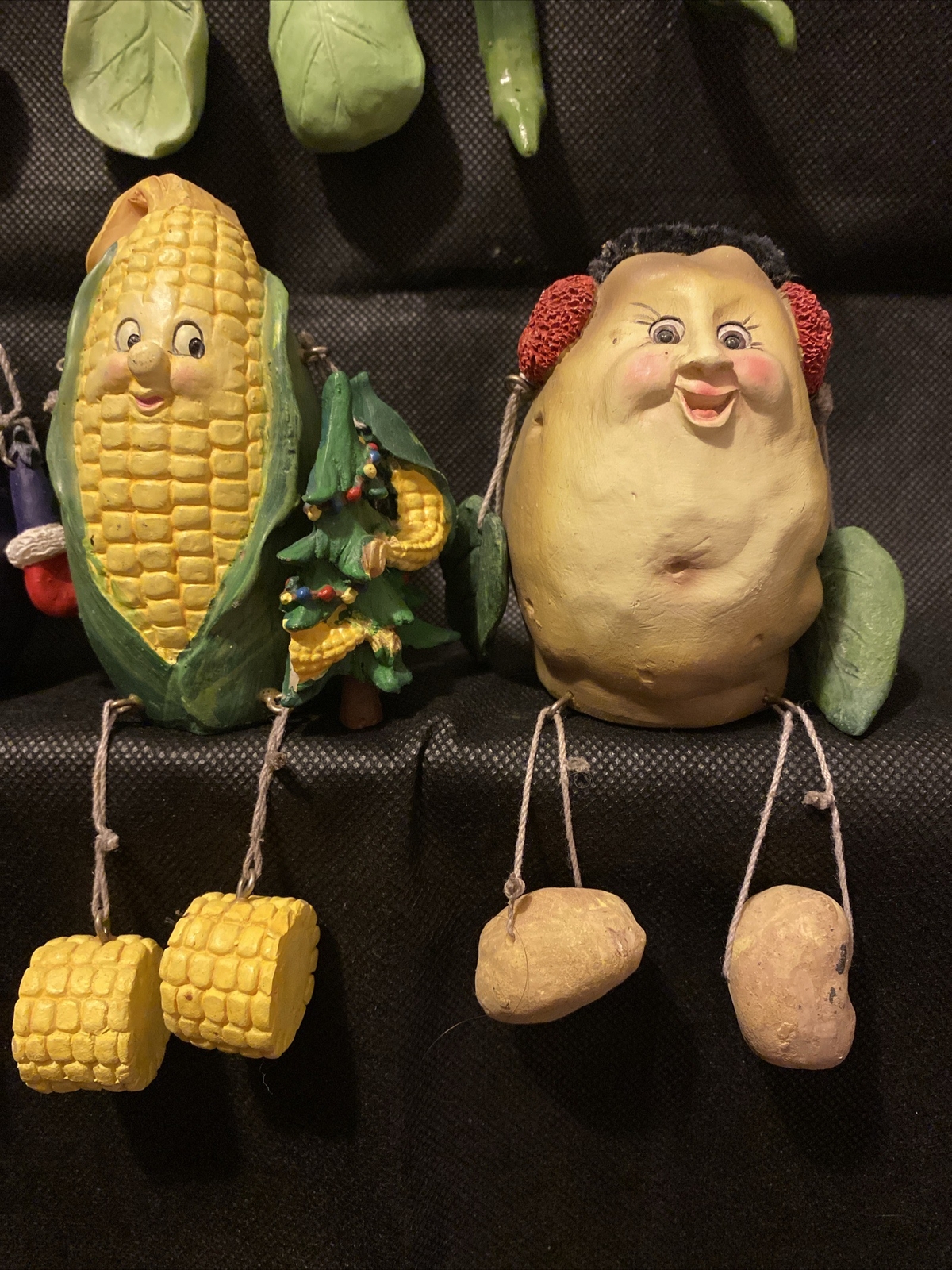 Anthropomorphic Vegetable Shelf Sitters Lot Of 7 Figures Christmas
