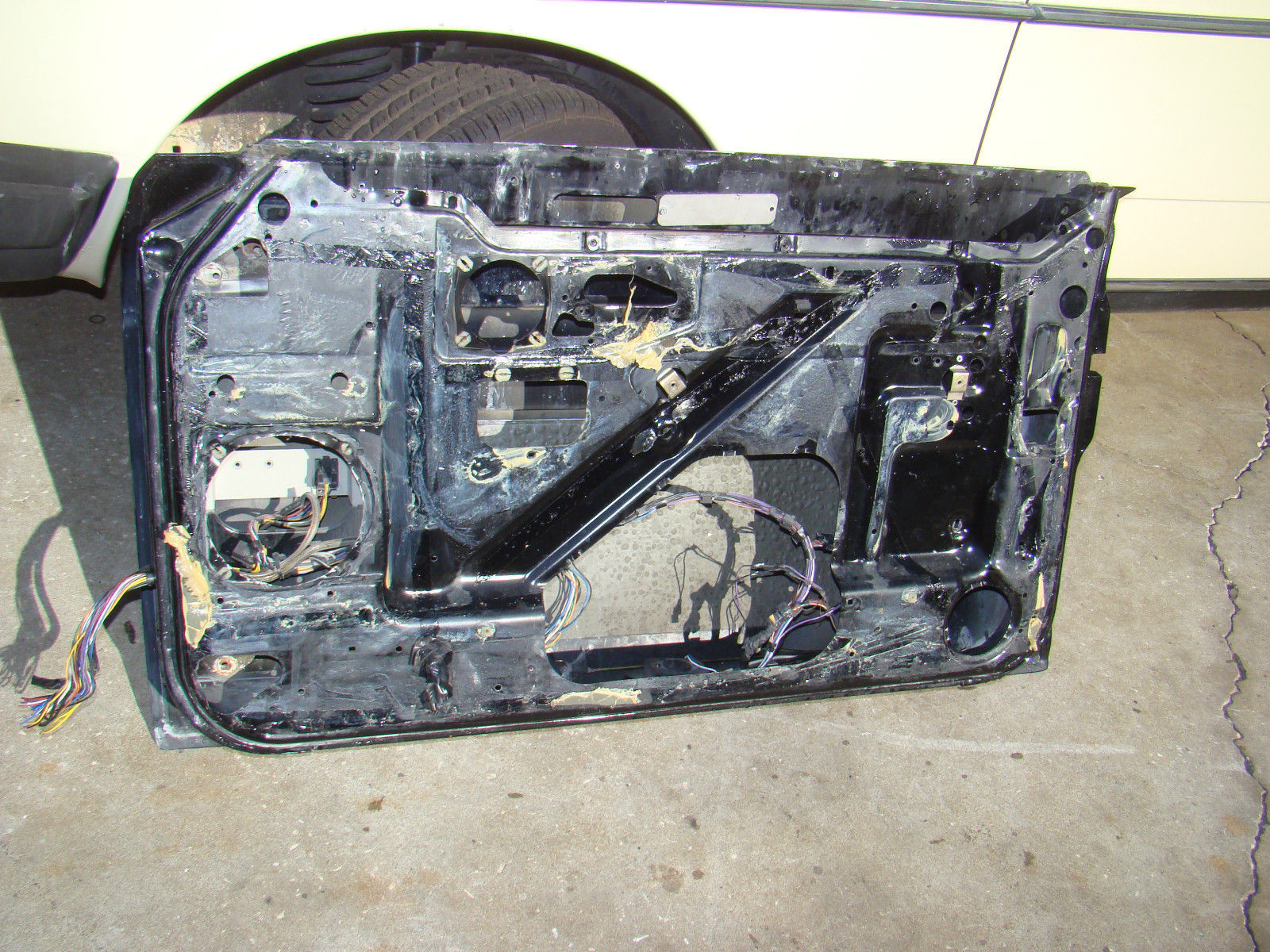 ROLLS ROYCE DOOR FRONT RIGHT SILVER SPUR 90 BLACK