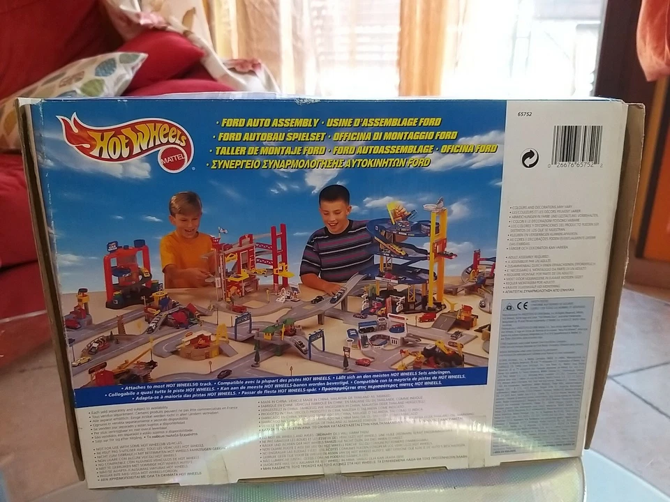 Rarissima Hot Wheels Officina di montaggio Ford MATTEL WHEELS contiene un Auto - Immagine 3 di 4