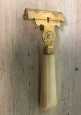 Eversharp Schick Deluxe Injector Safety Razor 1946 - 53 Vintage