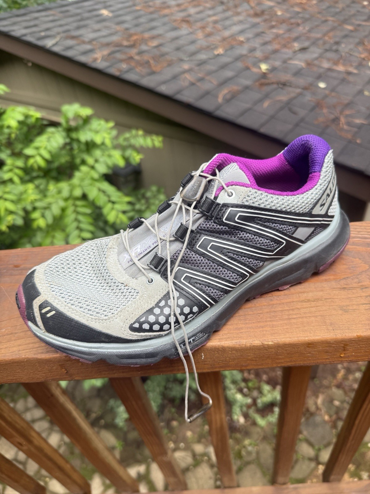 Scarpe Salomon XR Mission donna taglia 9 trail running grigio rete comode passeggio